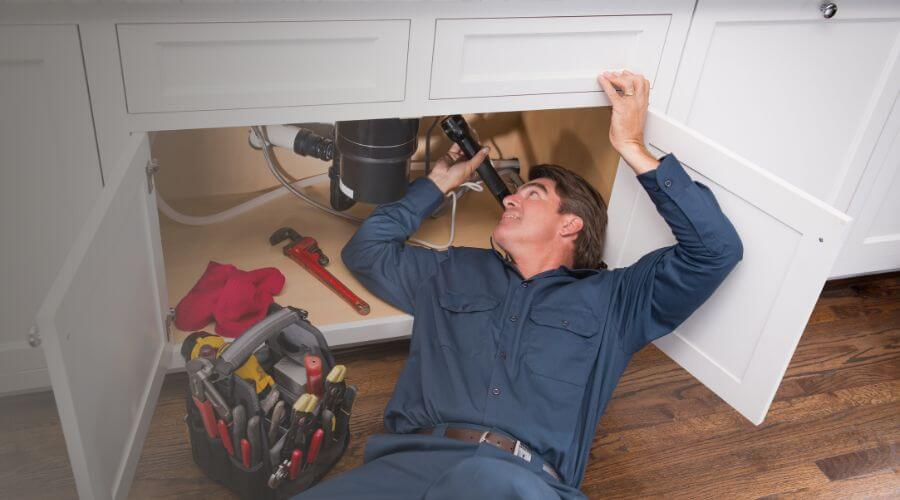 Expert burst pipe repair services in Palmyra, NE